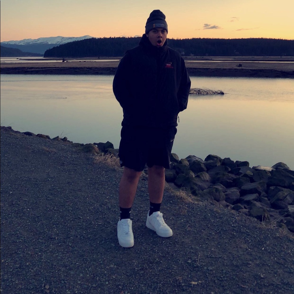 Meet your Posher, Marcos